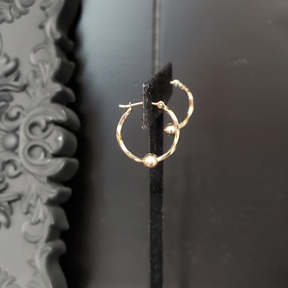 10K Yellow Gold Hoop Earrings - Picture 7 of 14